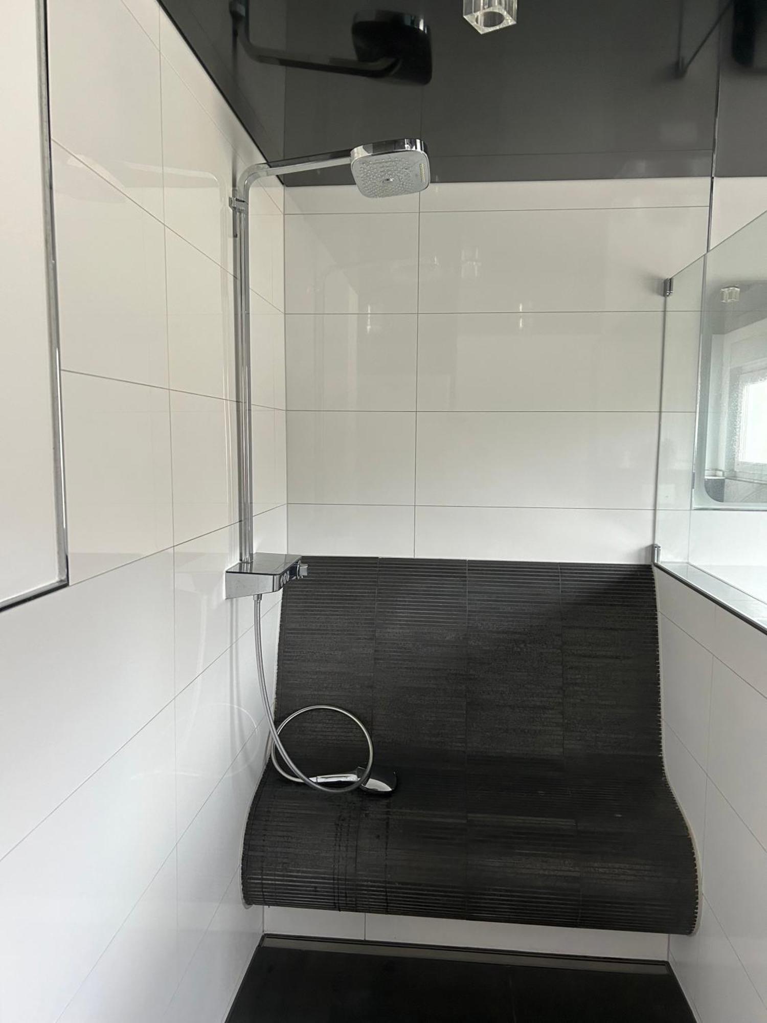 Alex Design Appartment Ращат Екстериор снимка